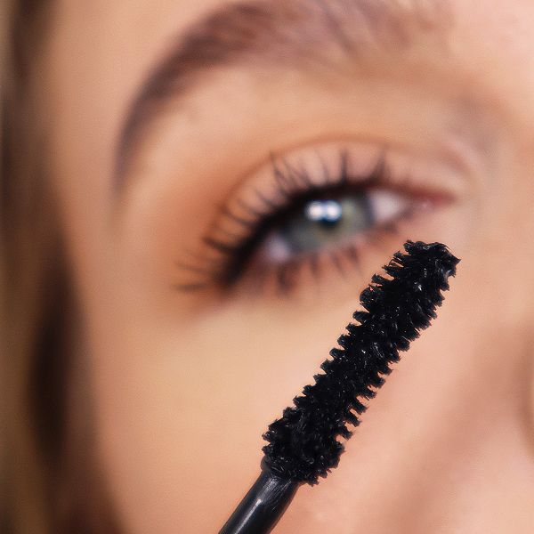Wow! Super Volume Mascara från Makeup Mekka – bild 4