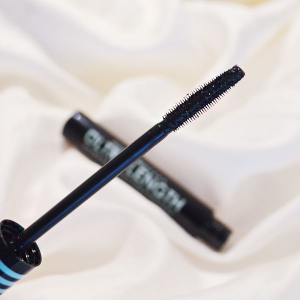 Ultra Length Water Resistant Mascara från Makeup Mekka – bild 4