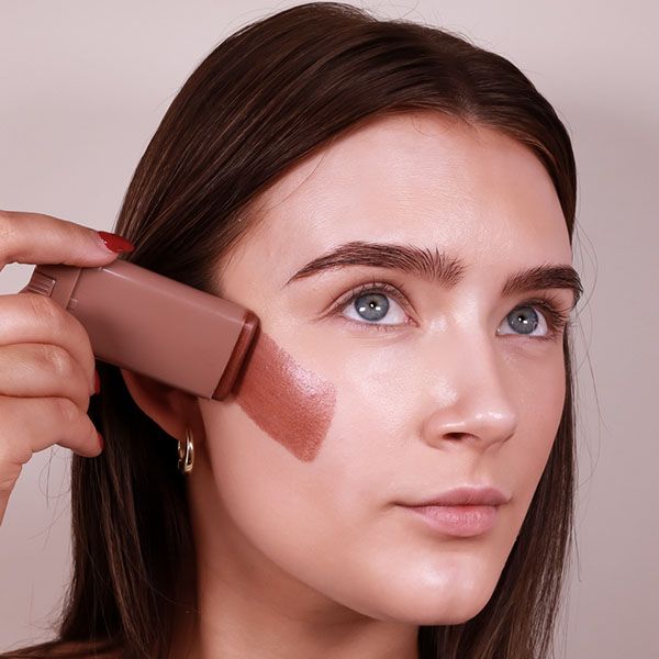 Dewy Dream Face & Body Bronzer från Makeup Mekka – bild 2