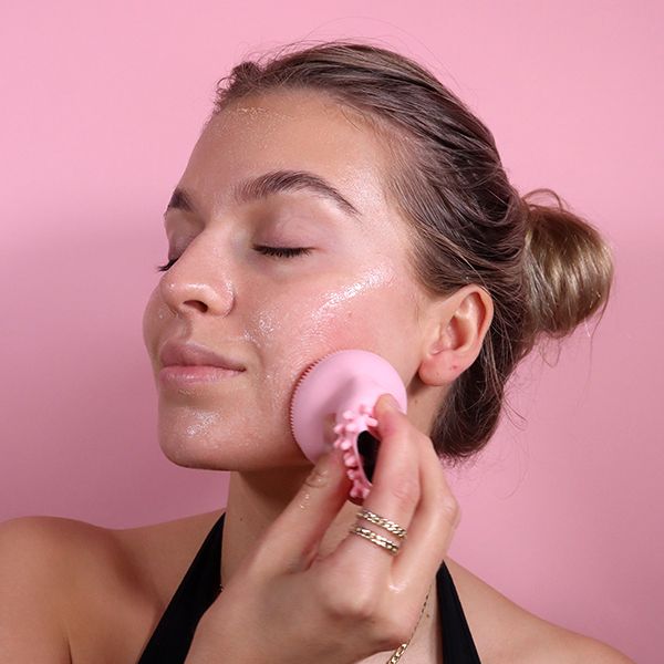 Cleansing & Peeling Tool Pink från Makeup Mekka – bild 2