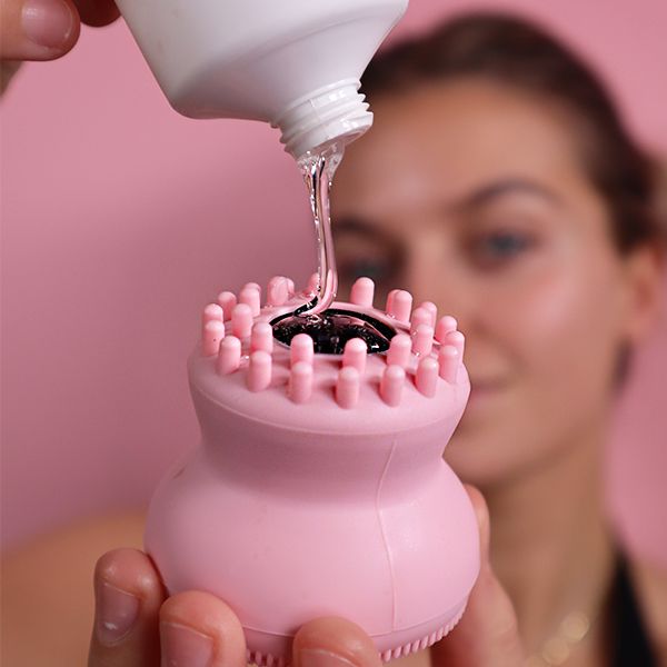 Cleansing & Peeling Tool Pink från Makeup Mekka – bild 3