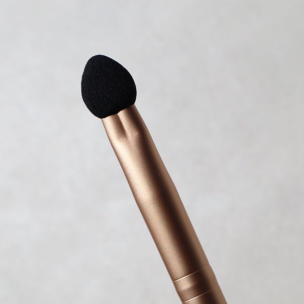 316 Sponge & Blending Eyeshadow Brush från Makeup Mekka – bild 5