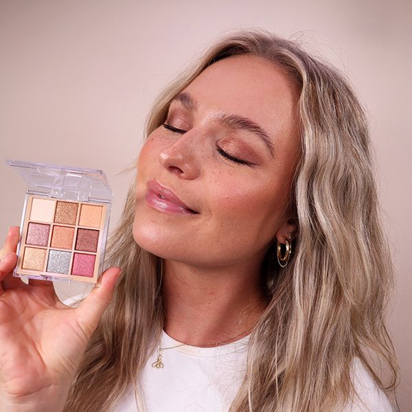 Shimmer Secrets Eyeshadow Palette från Makeup Mekka – bild 3