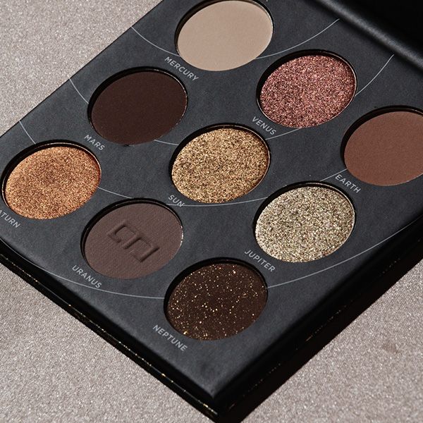 Outer Space Eyeshadow Palette från Makeup Mekka – bild 6