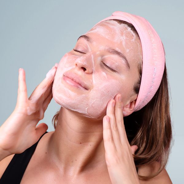 Hydra Skin Foam Cleanser från Makeup Mekka – bild 2