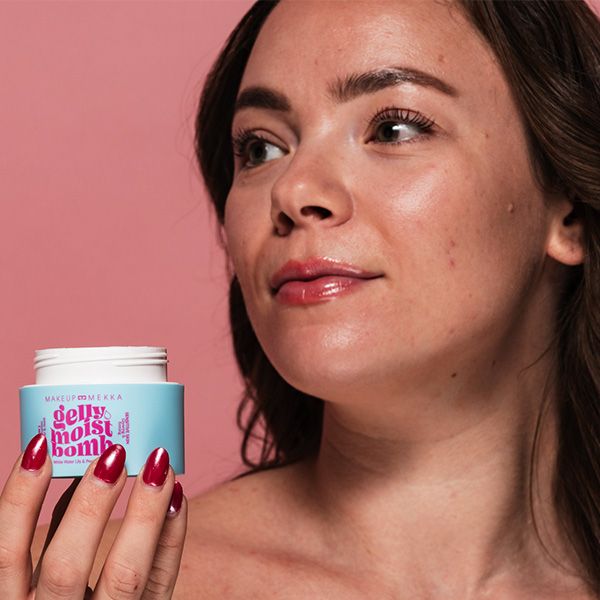 Gelly Moist Bomb 3 in 1 - Sensitive Skin från Makeup Mekka – bild 4
