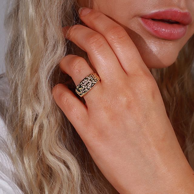 Eden Ring från Makeup Mekka – bild 3