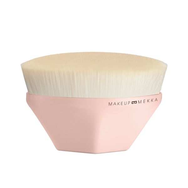 Flat Kabuki Foundation Brush från Makeup Mekka
